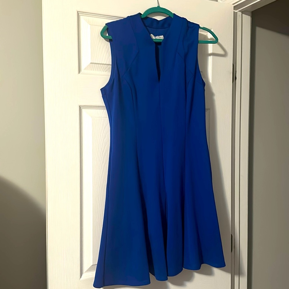 Jessica Simpson blue dress
